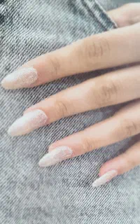 کاشت ناخن