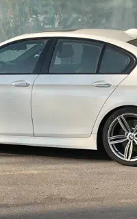 بی ام ۵۲۸ ۲۰۱۴