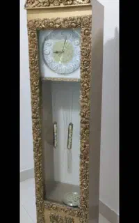 ساعت ایستاده