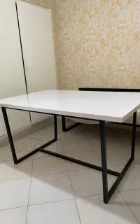 میز