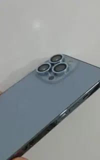 آیفون ۱۳ پرو بدون نقطه