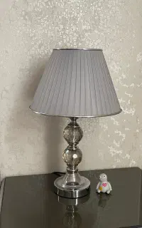 آباژور اتاق خواب