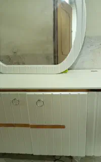 آینه کنسول سفید