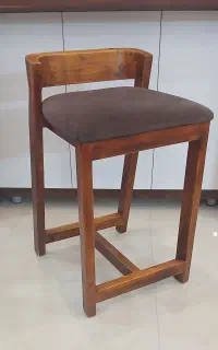 صندلی اپنی چوبی در حد نو تخفیف به خریدار واقعی