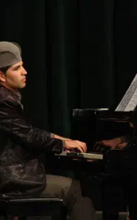 آموزش پیانو،آکاردئون،کیبورد،ملودیکا،آواز