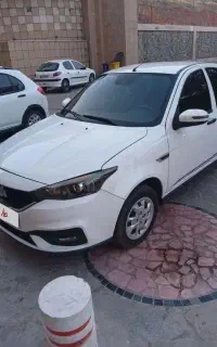 سهند اس کم کار