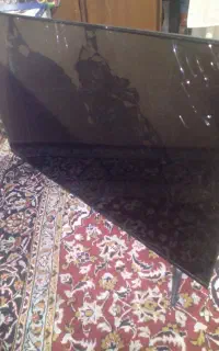 تلوزیون ۵۵اینچ اسنوا پنل شکسته یک تومن