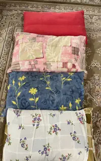 بالش پر نو استفاده نشده