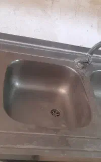 سینگ اخوان با شیر اهرومی