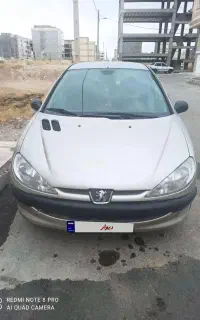 پژو 206 عروسک
