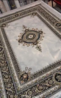 فرش ۱۵ متری و ۱۸ متری از هرکدام طرح ها موجوده