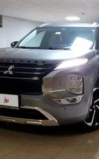 میتسوبیشی اوتلندر ۲۰۲۲ ارس دائم