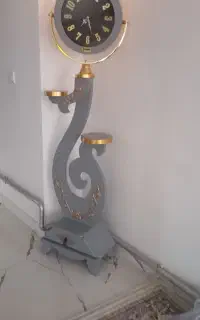 ساعت ایستاده