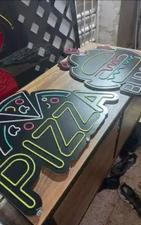 تابلو نئون خاص و شیک با ارسال