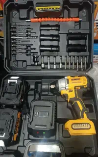 بکس شارژی DEWALT (باجعبه‌و‌لوازم)