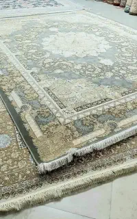 نابرده رنج ، گنج ( یعنی فرش ) ببر