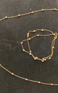 گردنی و دستبند