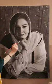 طراحی چهره سیاه‌قلم