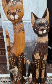 مجسمه سالم و کار دست