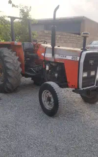 تراکتور ۲۸۵ وتریل چهار چرخ باهم 1200