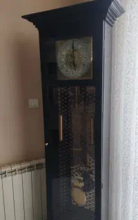 ساعت ایستاده چوبی