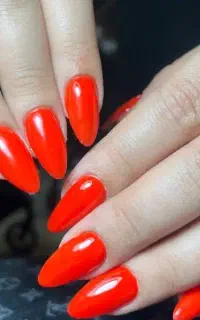 آرایشگری کاشت ناخن