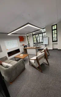 استخدام کارشناس فروش