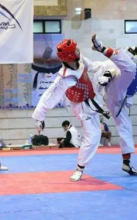 آموزش تکواندو و کیک بوکسینگ