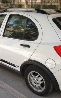 کوییک ۱۴۰۱ دنده R سفید مشکی