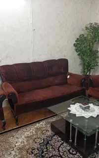 مبل و عسلی به کسی ک نیاز داره هدیه داده میشود