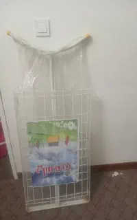 رخت آویز نو رخت آویز نو اصلا روکش باز نشده