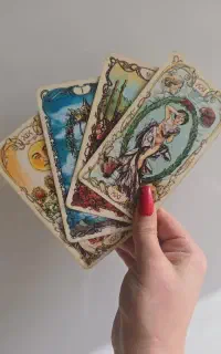 تاروت پاسور قهوه شمع تراپی