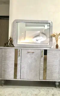 آینه کنسول بزرگ در حد نو