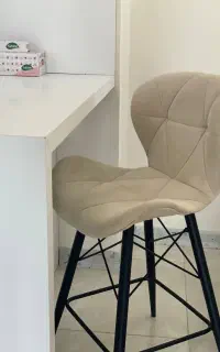 ۲عدد صندلی پایه دار