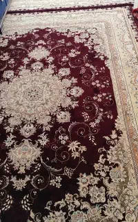 فرش لاکی در حد نو