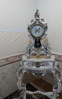 ساعت ایستاده