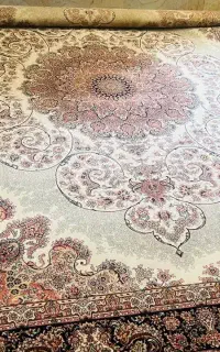 فرش ۹متری درحد نو