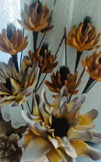 گل مصنوعی فومی