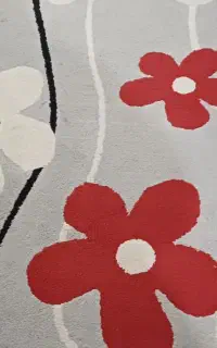 فرش فانتزی کم کارکرد
