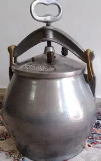 دیگ زود پز