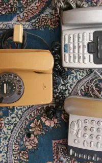 تلفن خانه ثابت