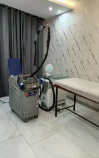 استخدام اپراتورلیزر خانم باسابقه کاری(دستگاه دکا)