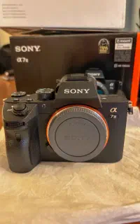 دوربین سونی a7 لنز ۲۴ ۷۰ سیگما
