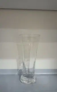 لیوان شربت خوری