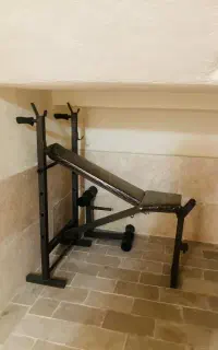 میز پرس سینه و پارتیشن