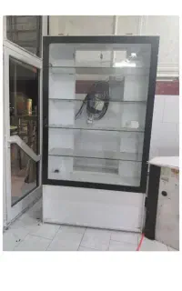 ویترین  چاقو مغازه