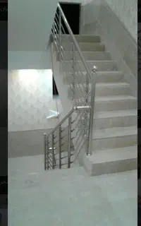 نظافت منازل راه پله انجام می دهیم .