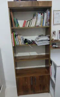 کتابخانه و کمد کتاب