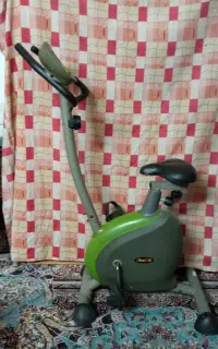 دوچرخه ثابت باشگاهی