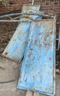 درب منزل فروشی ۳ تیکه به همراه ۴ چوب